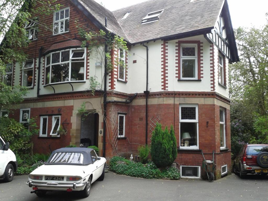 Oakfield Lodge Guest House Stockport Marple Exterior photo